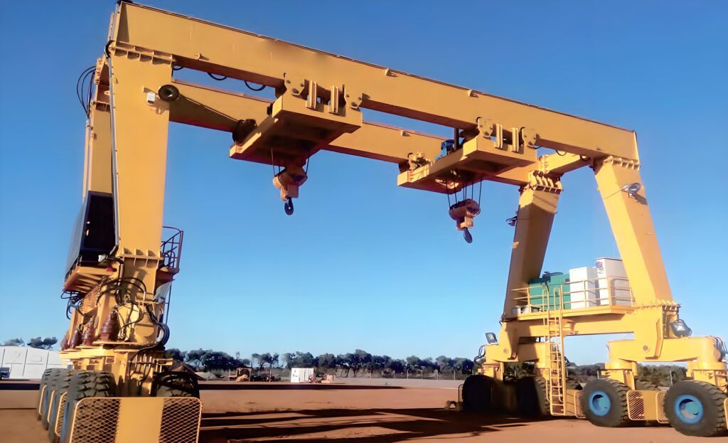 RTG Rubber Tyred Gantry Crane - 产品1 2 Scaled - oniqizhong.com